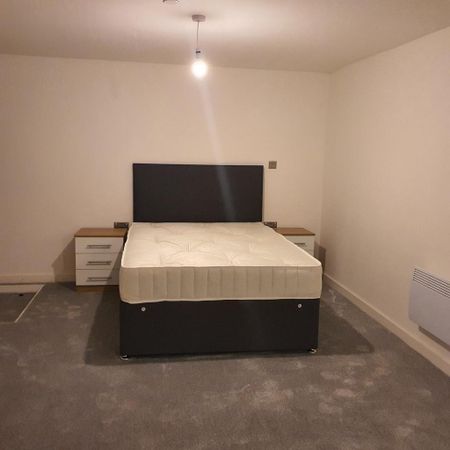 2 bedroom apartment to rent - Photo 4