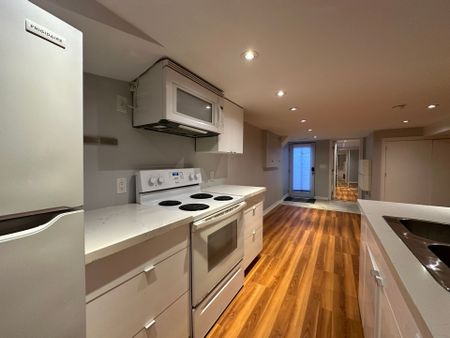 For Lease - 11 Somerset Avenue Unit# Bsmt, Toronto, Ontario - Photo 4