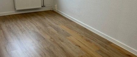 Anschauen und einziehen! 4-Zimmer-Wohnung - Photo 1