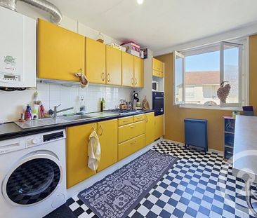 Location Appartement 5 pièces 105m² ST ANDRE LES VERGERS 10120 - Photo 6