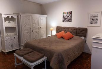 Quarto individual com wc privado em Telheiras
