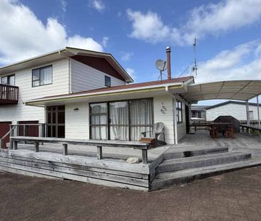 Pleasant in Pauanui - Photo 5