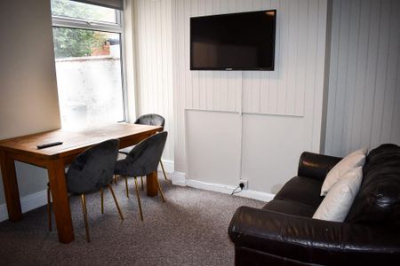 1 bedroom terraced house to rent - Photo 4
