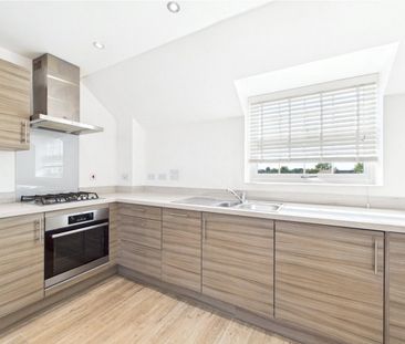 Hayes Drive, Three Mile Cross, Reading, Berkshire, RG7 - Photo 6