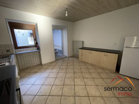 Appartement atypique de type F4/F5 - Photo 3