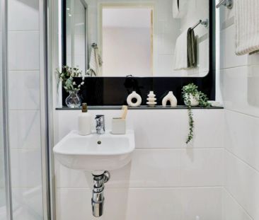 Classic Studio - Block A Ground Floor - Photo 3