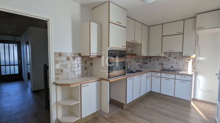 Location Maison 4 pièces 94m² - Photo 4