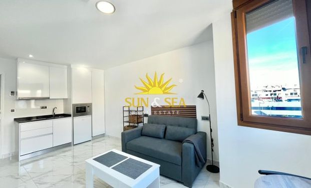 1 BEDROOM HOLIDAY APARTMENT - TORREVIEJA - Photo 1