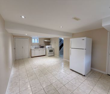 For Lease - 220 Ellington Drive Unit# Bsmt, Toronto, Ontario - Photo 3
