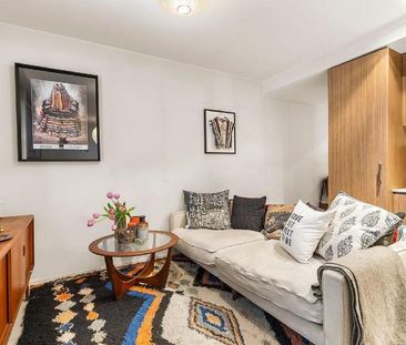 BOUTIQUE LIVING ! - Photo 1