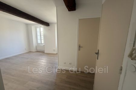 Location Appartement 1 pièce 29m² LA VALETTE DU VAR 83160 - Photo 3