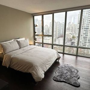 Furnished 2 Beds 2 Baths + Den For Rent - Photo 2