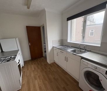 Headland Park, Plymouth, PL4 - Photo 2