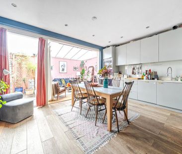 2 bedroom terraced house to rent - Photo 1