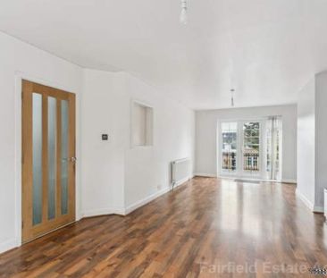 3 bedroom property to rent in Watford - Photo 4