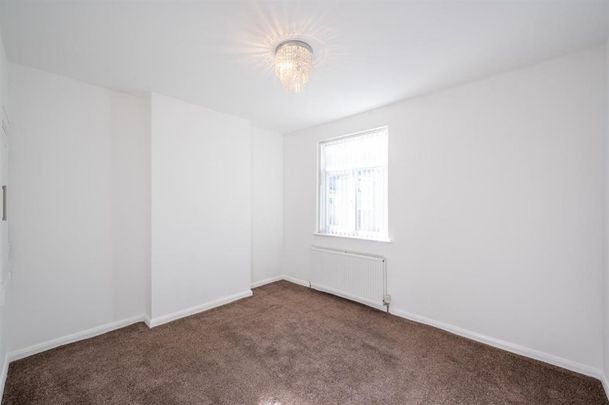 2 bedroom House To Let - Photo 1