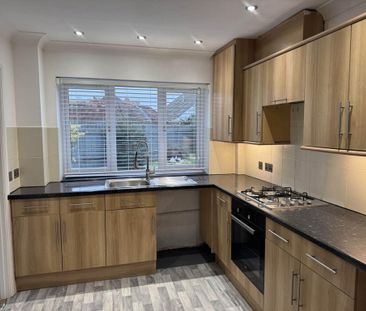 3 bedroom house to rent - Photo 3