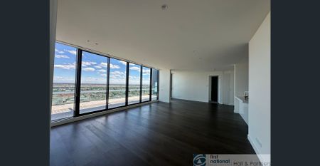 Welcome to THE LONSDALE - Penthouse - Photo 2