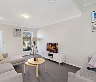 Beautiful Townhouse - Photo 1