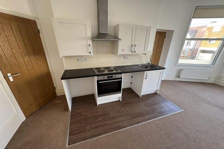 Property to rent - Photo 3