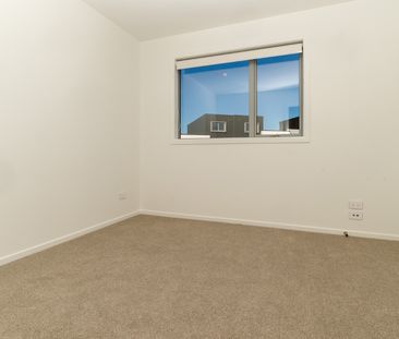 2 bedroom townhouse - Photo 6