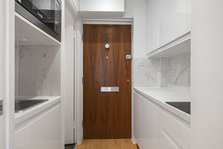 Buckingham Gate, London, SW1E 6PA - Photo 5
