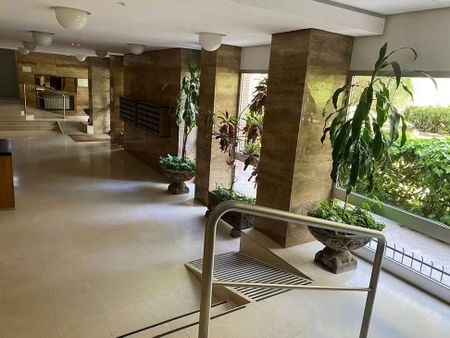 Avenida de Moratalaz, Madrid, Community of Madrid 28030 - Photo 3