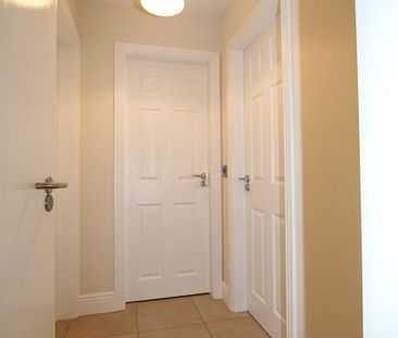 Apartment 1, Mobhi Court, Glasnevin, Dublin 9 - Photo 3