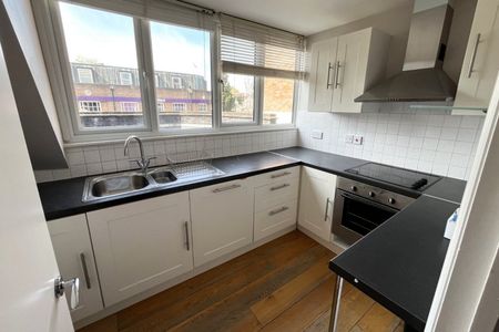 Hill Avenue, Amersham, Buckinghamshire,HP6 - Photo 4