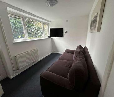 Dollis Drive, Farnham, GU9 - Photo 1