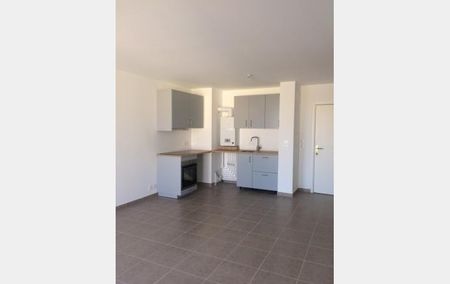 Location Appartement P2 Allauch - Photo 5