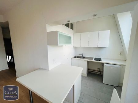 Location Appartement 2 pièces 50m² LILLE 59000 - Photo 2
