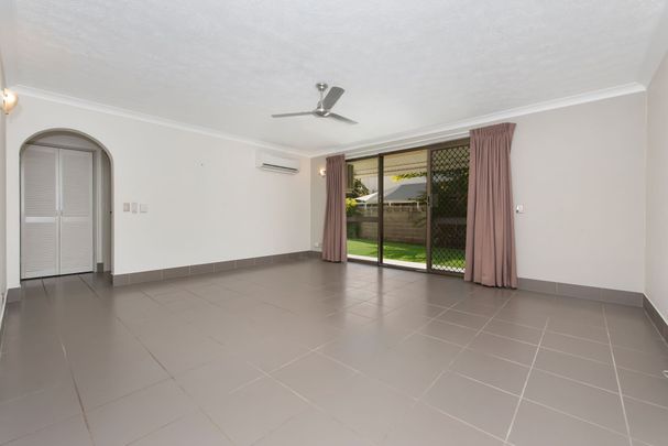 2/74 Mitchell Street, North Ward - Photo 1