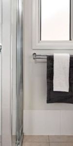 Brand New 2-Bedroom Granny Flat - Private Access - Photo 4