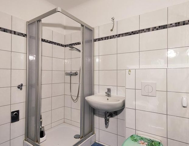 *Großzügige 2-Raumwohnung*Dusche*Balkon*Blick ins Grüne - Photo 1