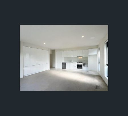 13 Finn Mews, Blackburn North, Vic 3130 - Photo 2