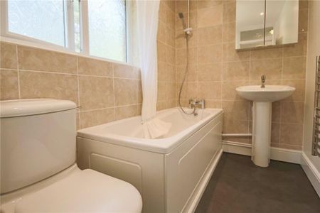 1 bedroom maisonette to rent - Photo 2