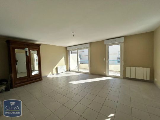 Appartement à louer 3 pièces 77.16m² - Photo 1