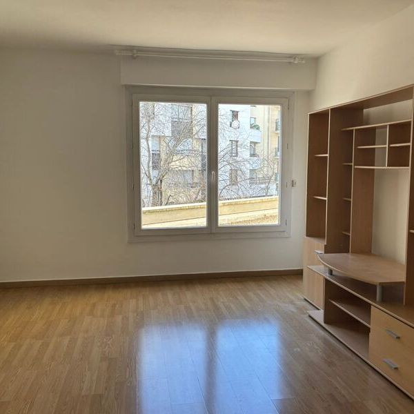 Appartement à louer 2 pièces • 37,45 m2 Paris 12 - Photo 1