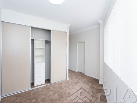 Stylish 2 Bedroom Plus Study!!! - Photo 3