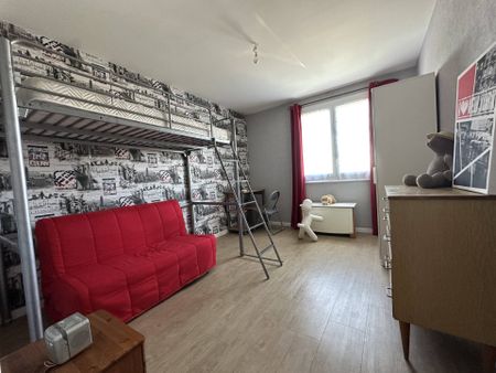 Appartement 3 pièces - - Photo 2