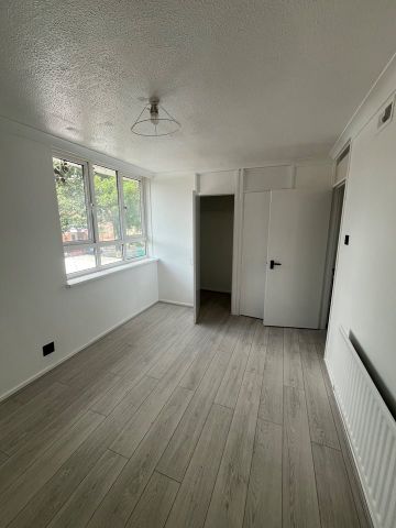 3 Bed Maisonette, Benson Close, TW3 - Photo 3