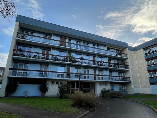 F4 RESIDENCE DU PARC, - Photo 1