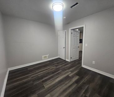 For Lease - 73 Morning Dew (Basement) Road, Toronto, Ontario - Photo 2