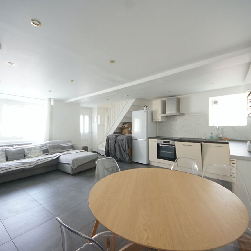 Maison MEUBLÉE Lisses 3 pièces SPECIAL ETUDIANTS - Photo 1