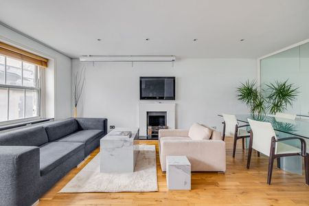 2 Bed Flat, Ennismore Gardens, SW7 - Photo 3