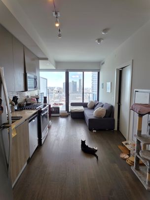 For Lease - 2A Church Street Unit# 2011, Toronto, Ontario - Photo 1