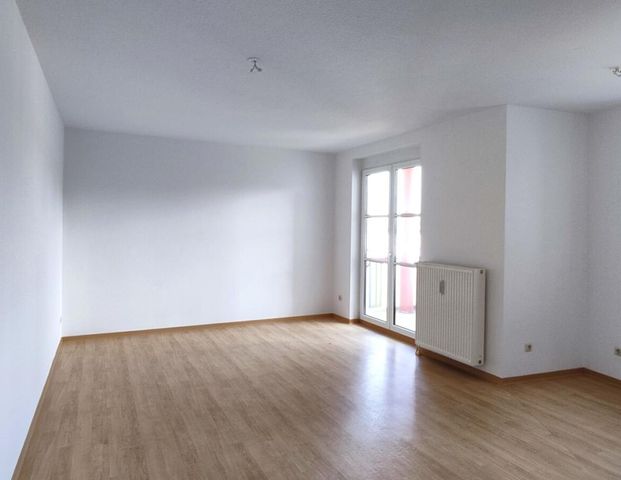 1-Zimmer-Wohnung mit Balkon und Ausblick! - Photo 1