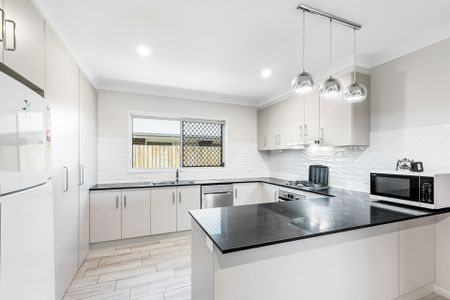 18 Lourdes Street, Middle Ridge - Photo 5