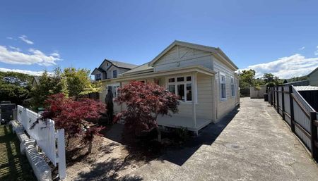 Character Charmer - Photo 5